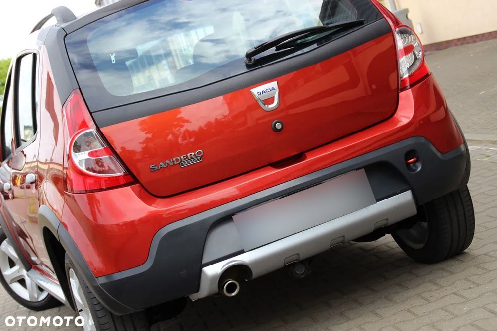 Dacia Sandero Stepway 1.6 - 18
