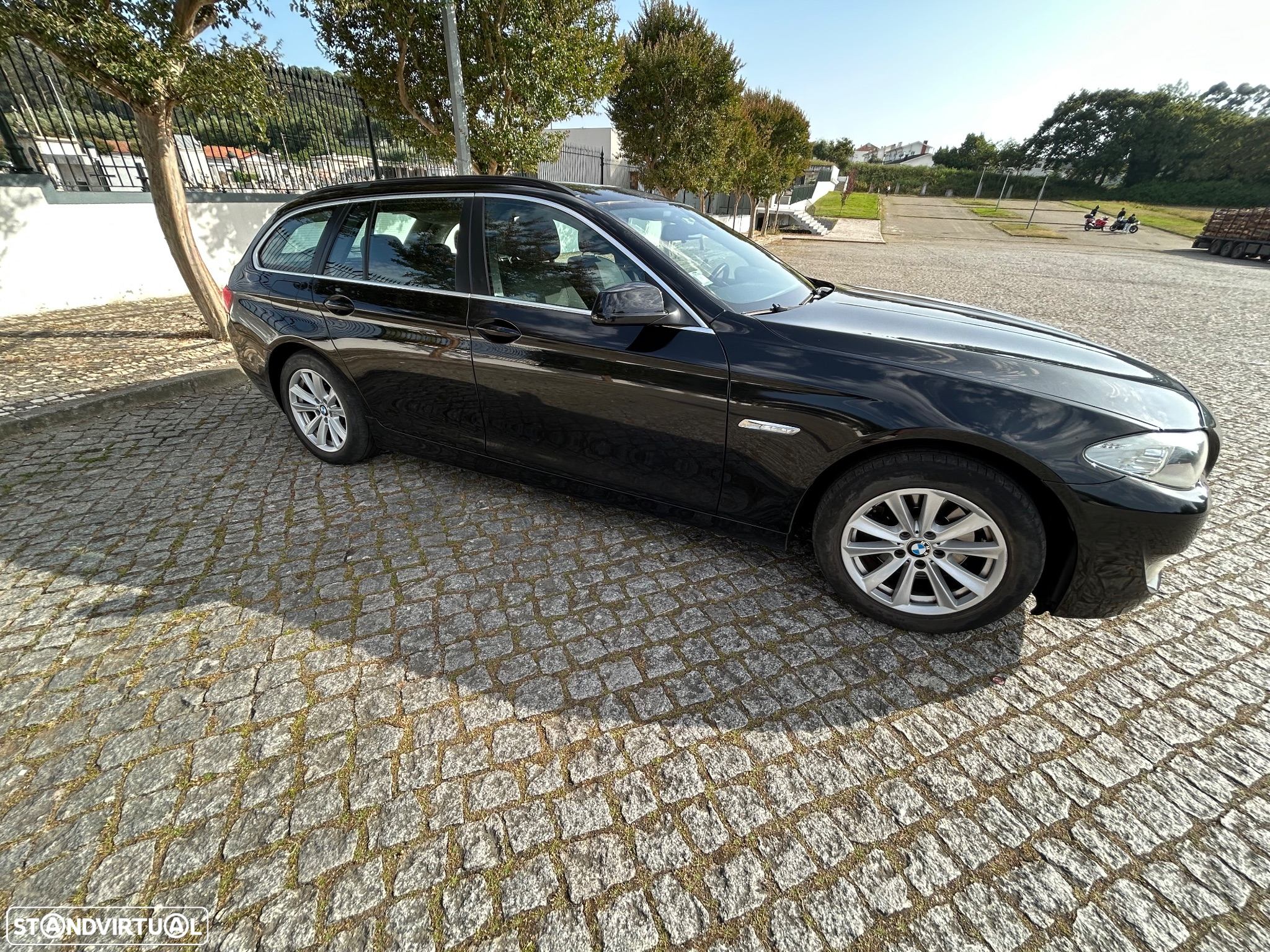 BMW 520 d Line Luxury Auto - 8