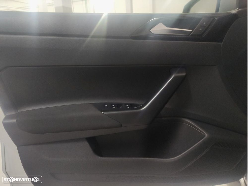 VW Polo 1.0 TSI Urban - 6