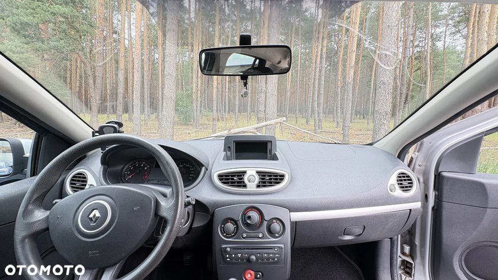 Renault Clio 1.2 16V Alize Euro5 - 17