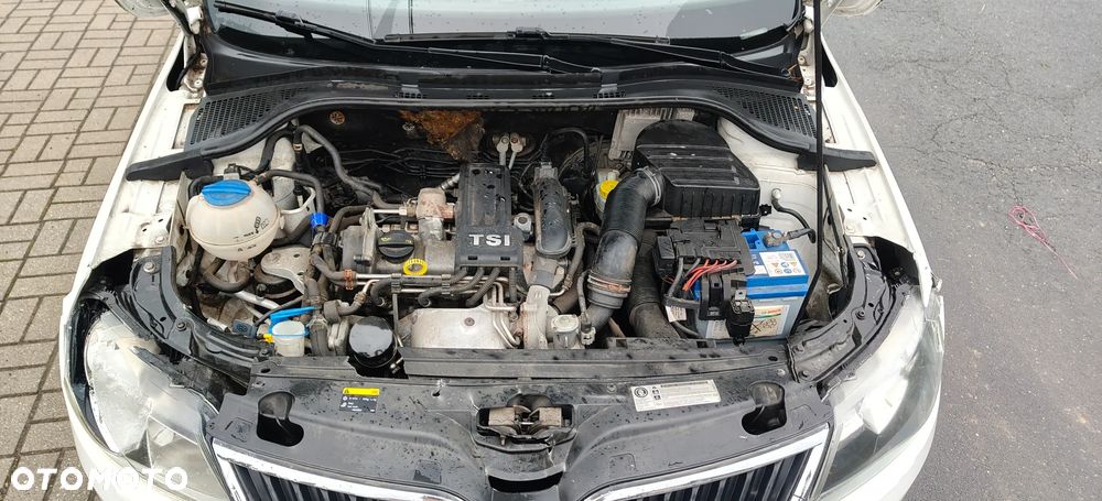 Skoda RAPID 1.2 TSI Active Green tec - 8