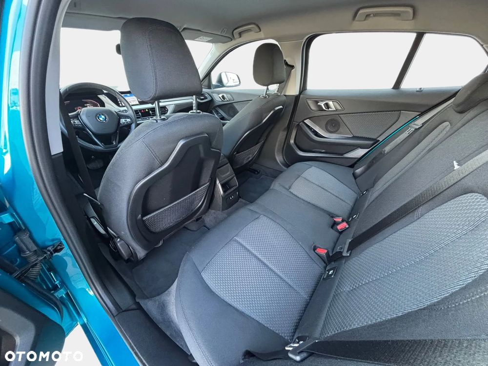 BMW Seria 1 118i Advantage - 16
