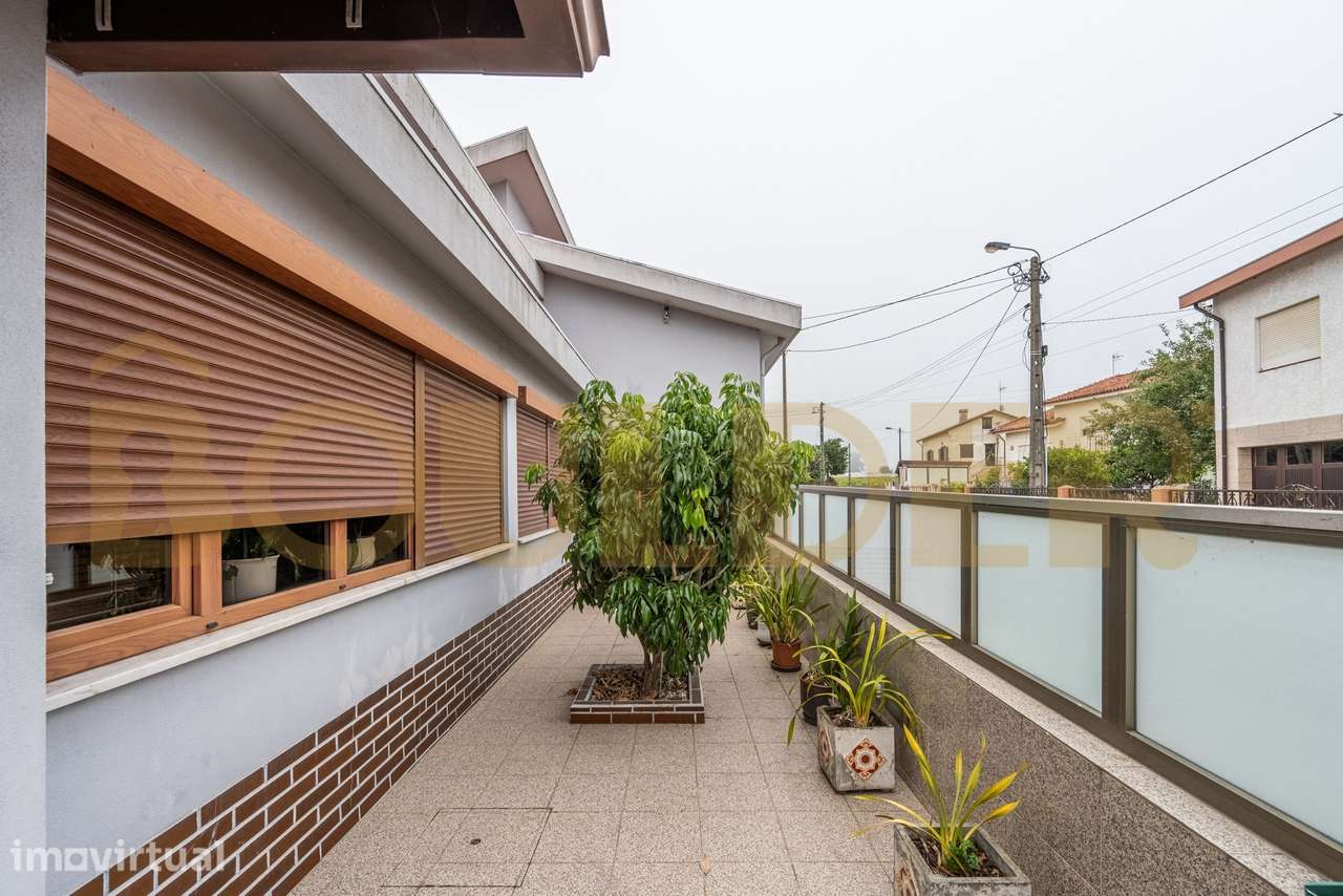 Moradia T3 em Amorim, Póvoa de Varzim - Grande imagem: 2/37