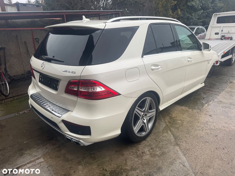 Mercedes-Benz ML - 1