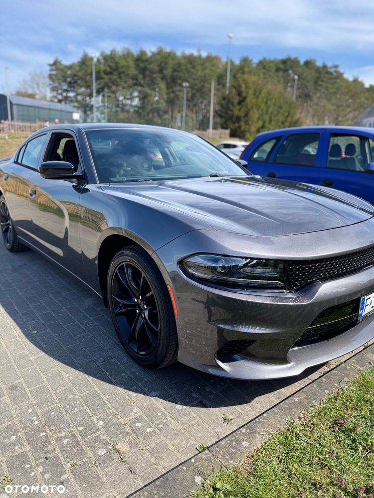 Dodge Charger - 5