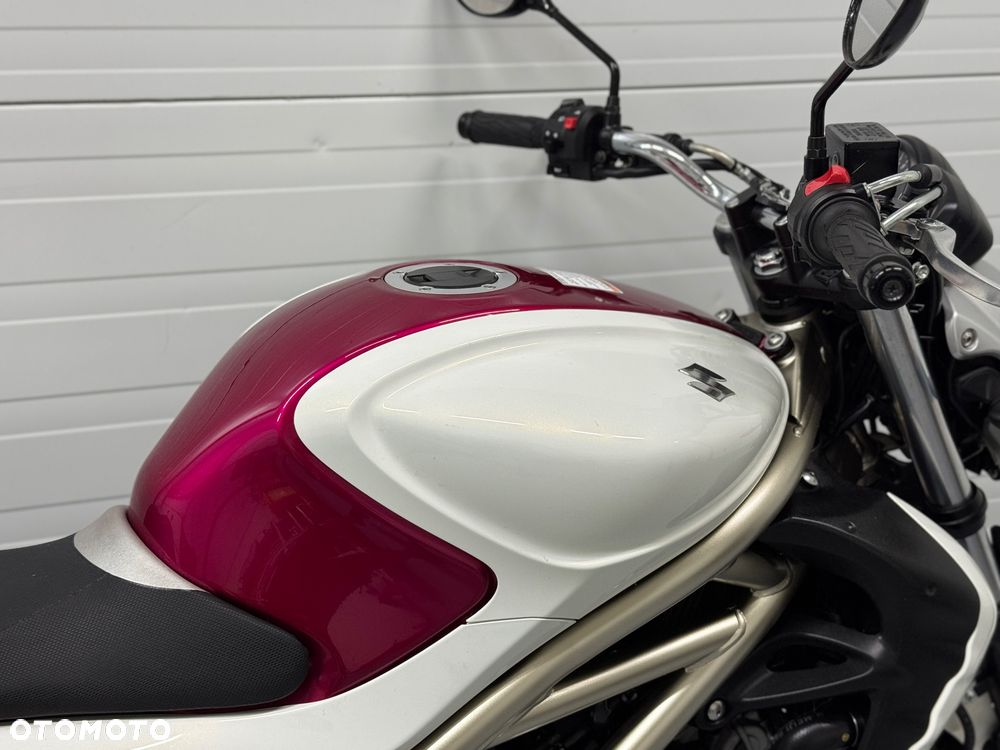 Suzuki Gladius - 7