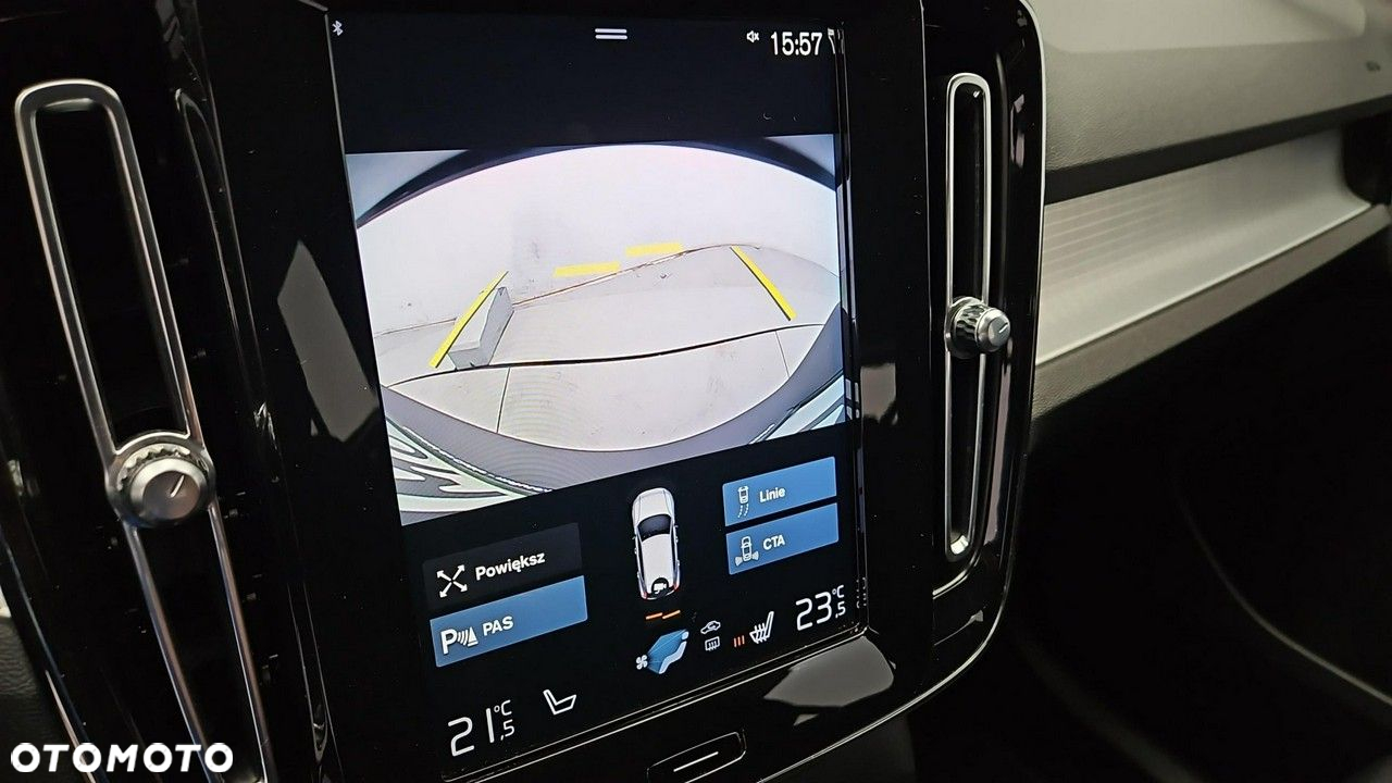 Volvo XC 40 - 21