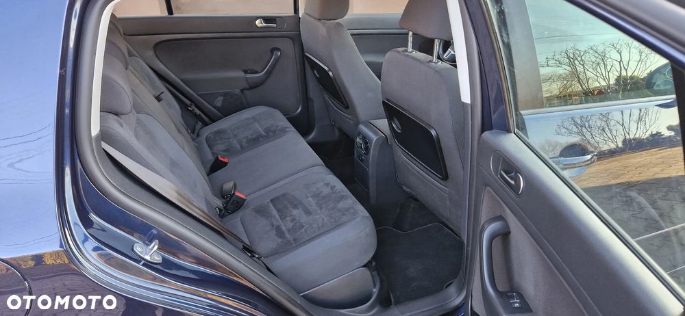 Volkswagen Golf Plus 2.0 TDI DPF DSG Highline - 10