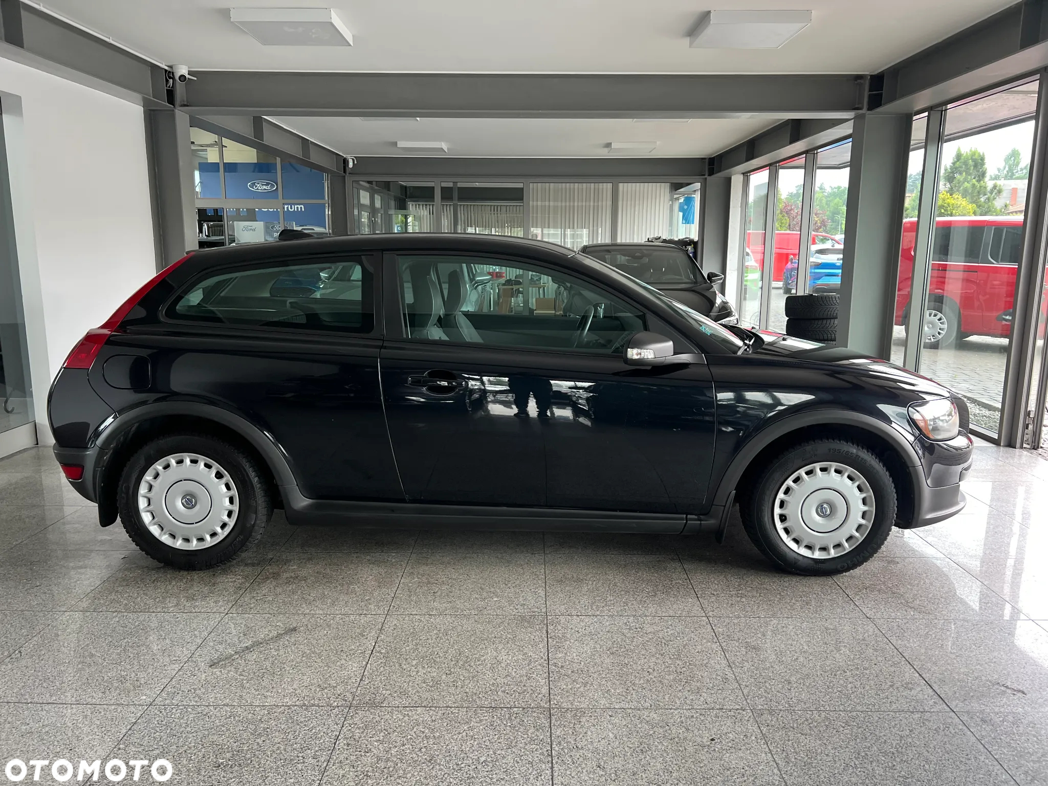 Volvo C30 1.6D Summum - 17