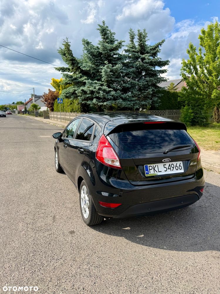 Ford Fiesta 1.25 Celebration - 8