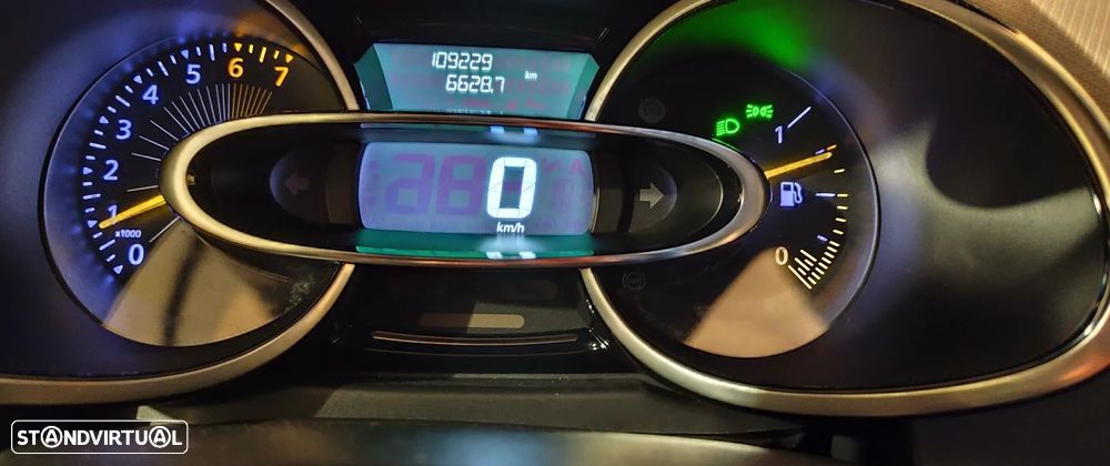 Renault Clio 0.9 TCE Dynamique S - 10