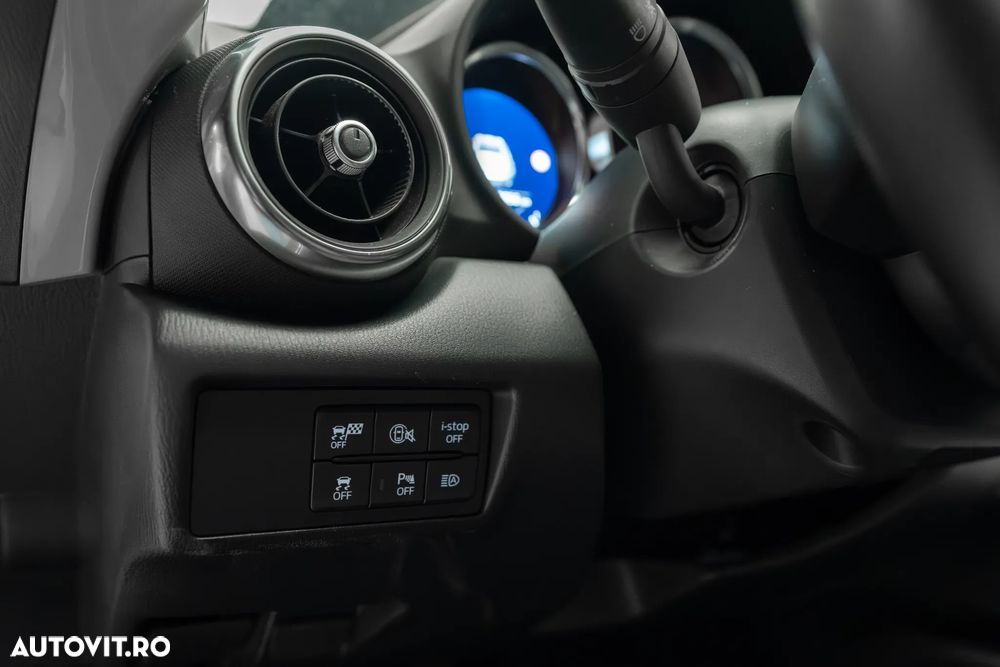 Mazda MX-5 SKYACTIV G184 Exclusive-Line - 28