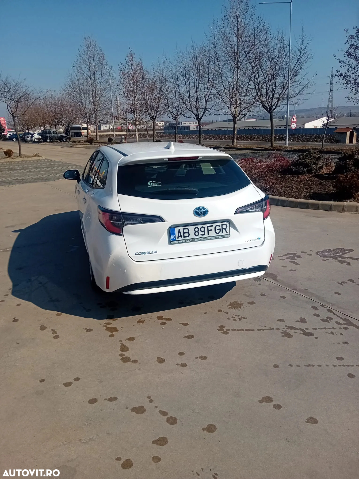 Toyota Corolla 1.8 HSD Eco - 10
