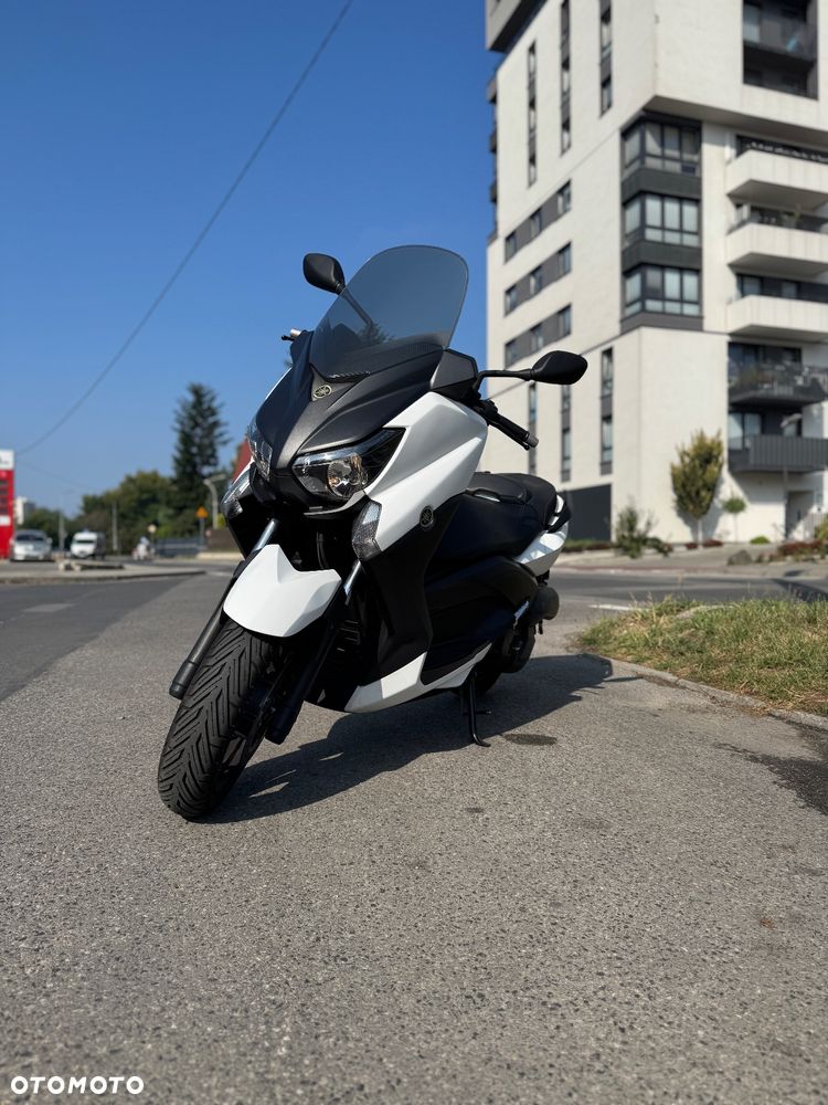 Yamaha X-max - 3