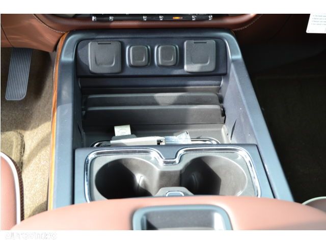 Chevrolet Silverado - 19