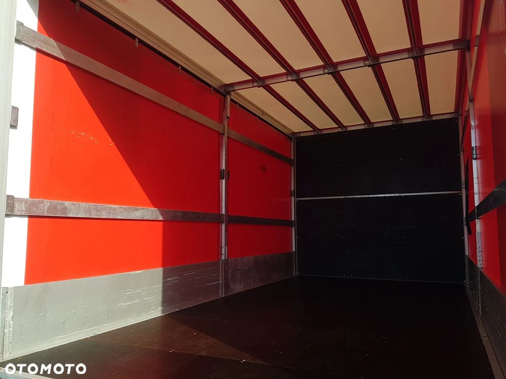 Iveco 50C18 DAILY 12EP PLANDEKA FIRANKA 5,11x2,46x2,35 SPANIE 3500 KG SKRZYNIA ŁADUNKOWA PAKA KLIMATRONIK TEMPOMAT KRAJOWY - 21