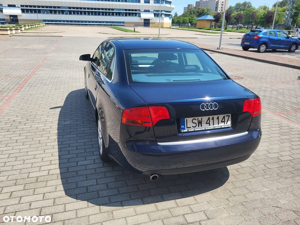 Audi A4 Limousine 2 - 5