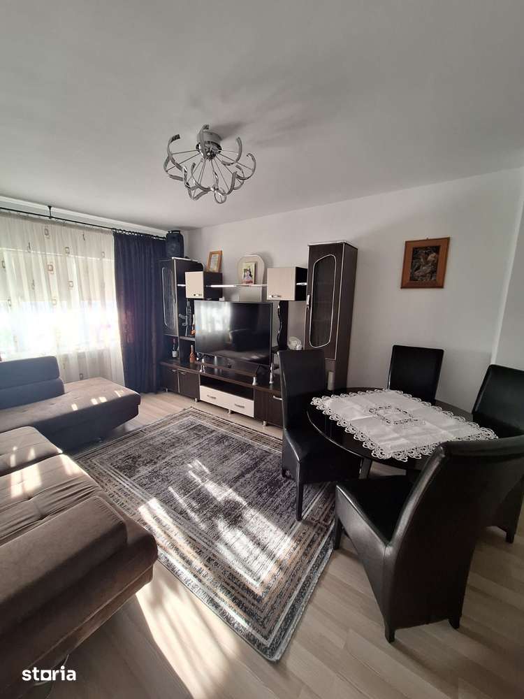 Apartament 2 camere renovat Piata Mare — fotografia 1