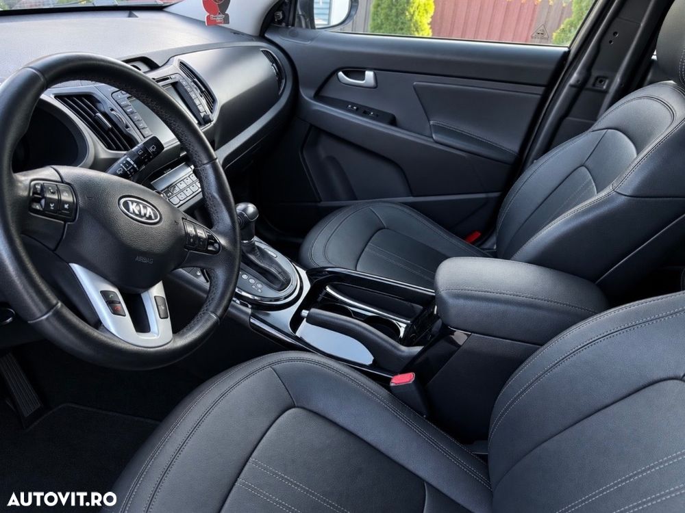 Kia Sportage 2.0 CRDI AWD Aut. Dream-Team Edition - 10