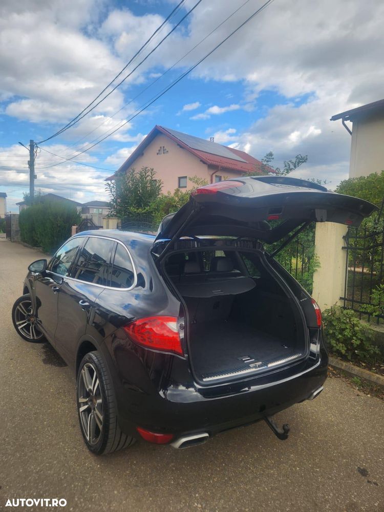 Porsche Cayenne - 7