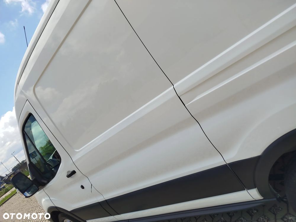 Ford Transit ŚREDNIAK KLIMA STAN SALON - 21