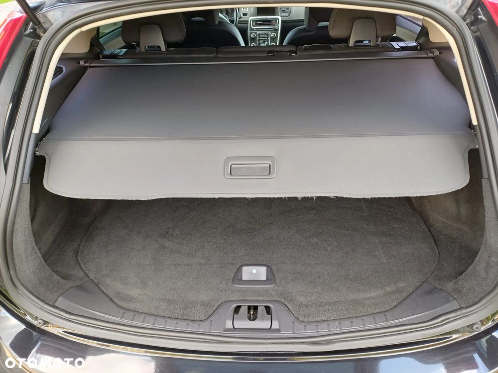 Volvo V60 D3 Kinetic - 34