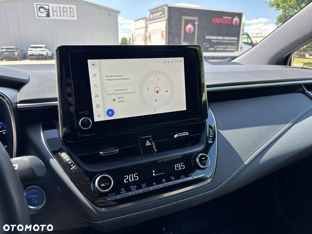 Toyota Corolla 2.0 Hybrid Comfort - 23