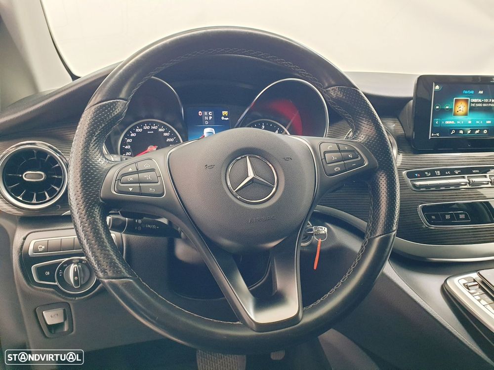 Mercedes-Benz V 250 d Longo Avantgarde - 16