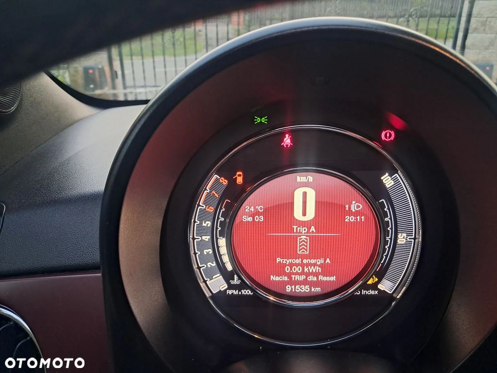 Fiat 500 1.0 GSE Hybrid Club - 12