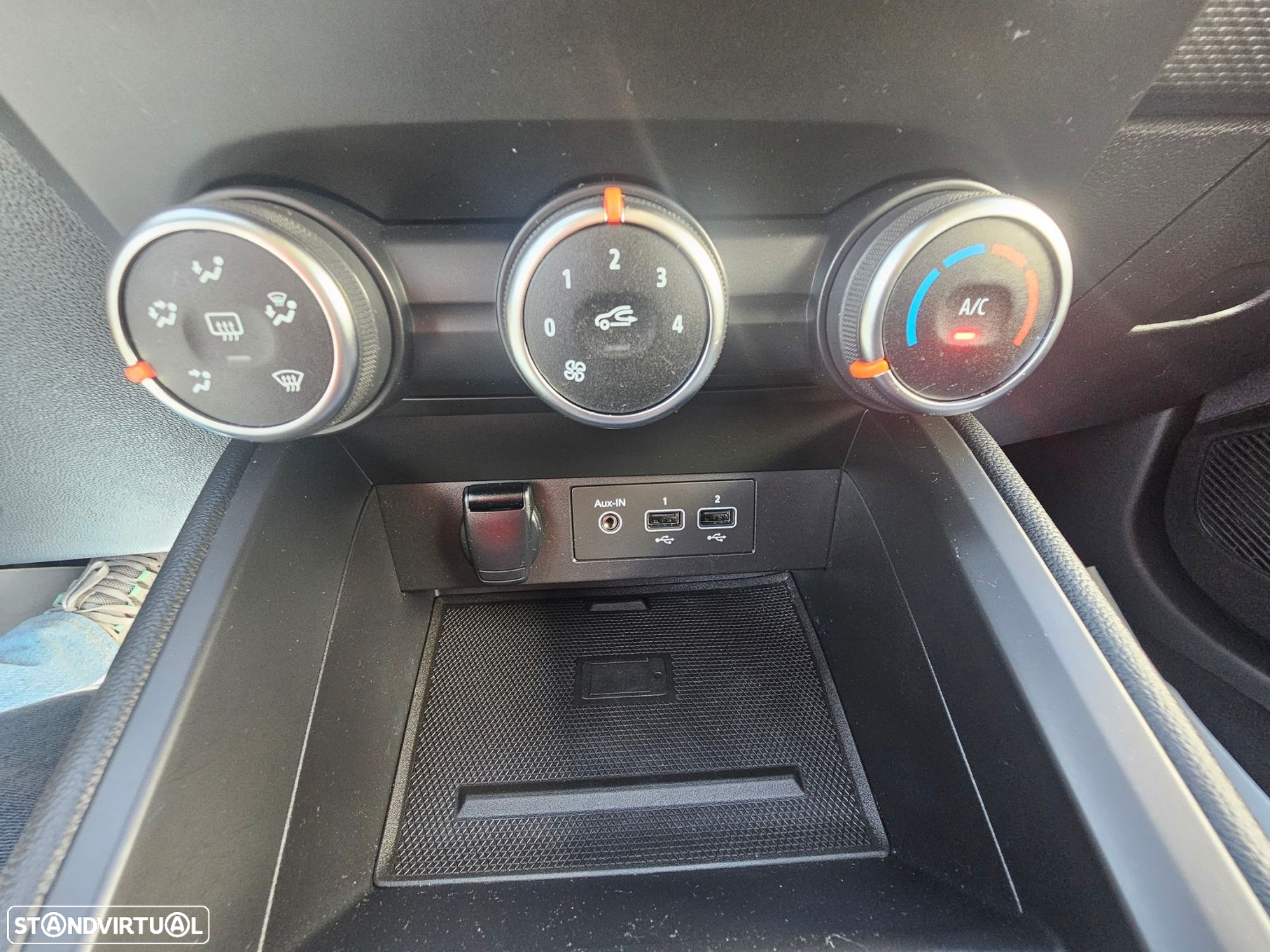 Renault Clio TCe 90 EQUILIBRE - 23