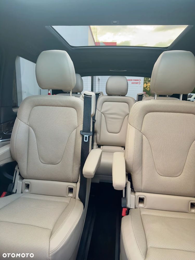 Mercedes-Benz Klasa V 300 d 4-Matic Exclusive 9G-Tronic (d³ugi) - 10