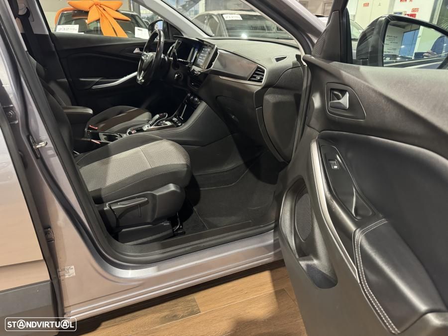 Opel Grandland 1.5 CDTI Business AT - 24