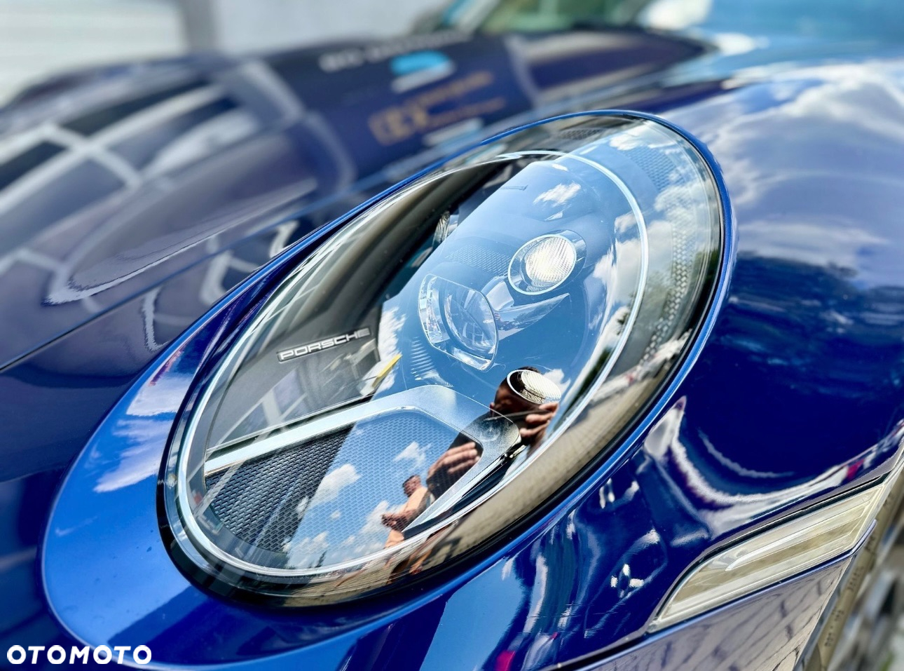 Porsche 911 Carrera - 18