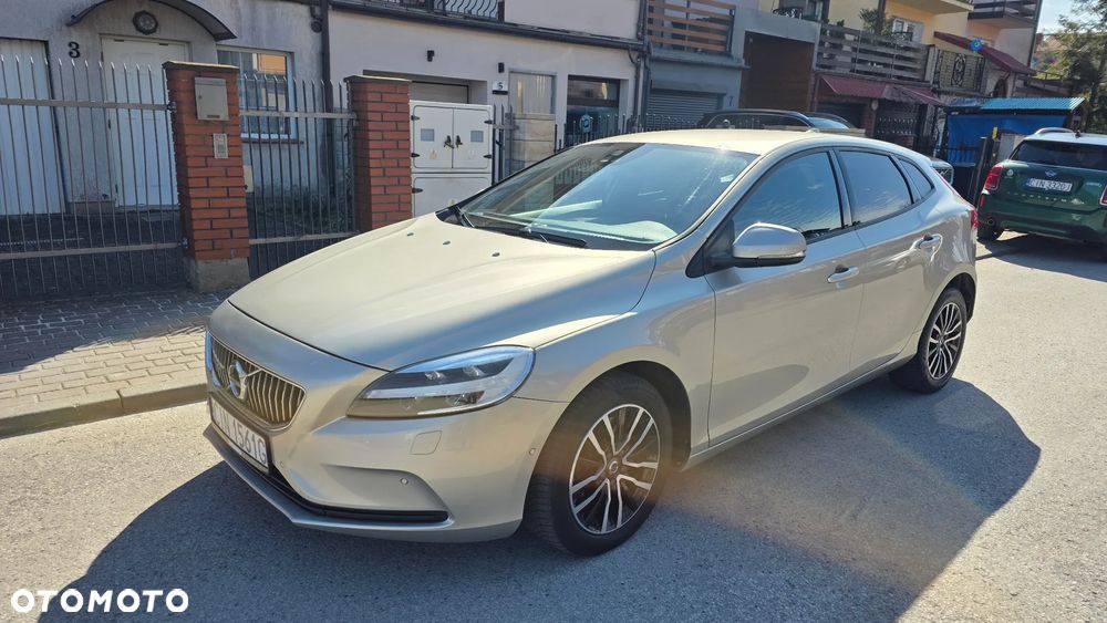 Volvo V40 T2 Geartronic Momentum - 3