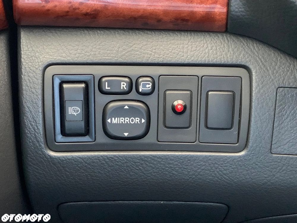 Toyota Avensis 2.4 VVT-i Prestige - 16