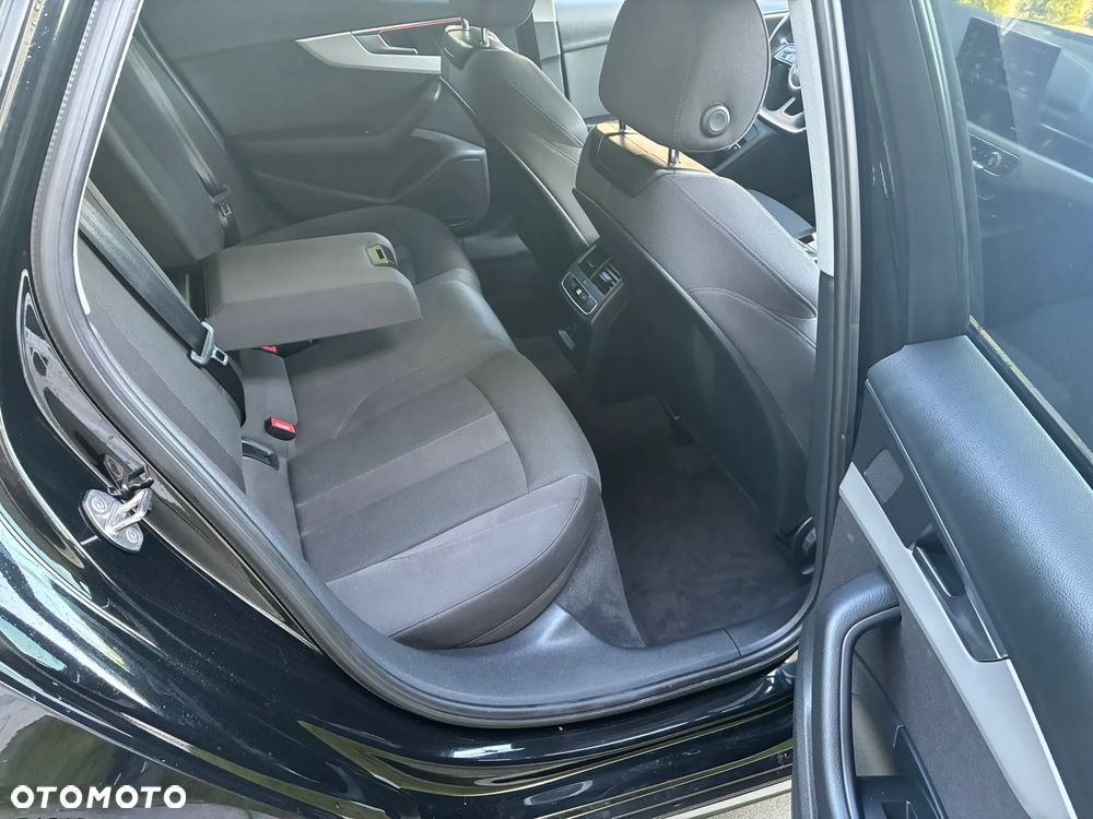 Audi A4 Limousine 35 TDI mHEV Advanced S tronic - 17
