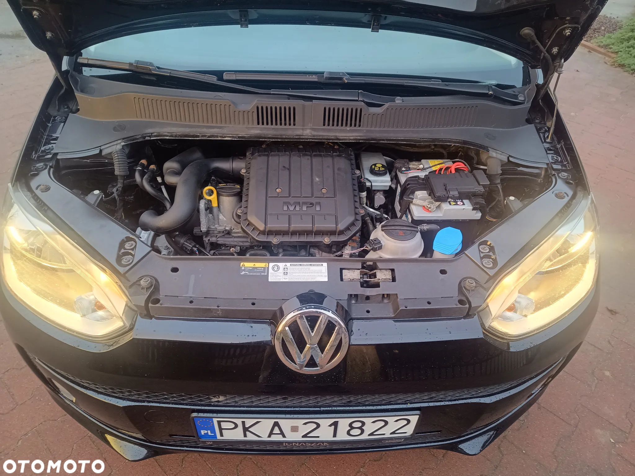 Volkswagen up! (BlueMotion Technology) high - 17