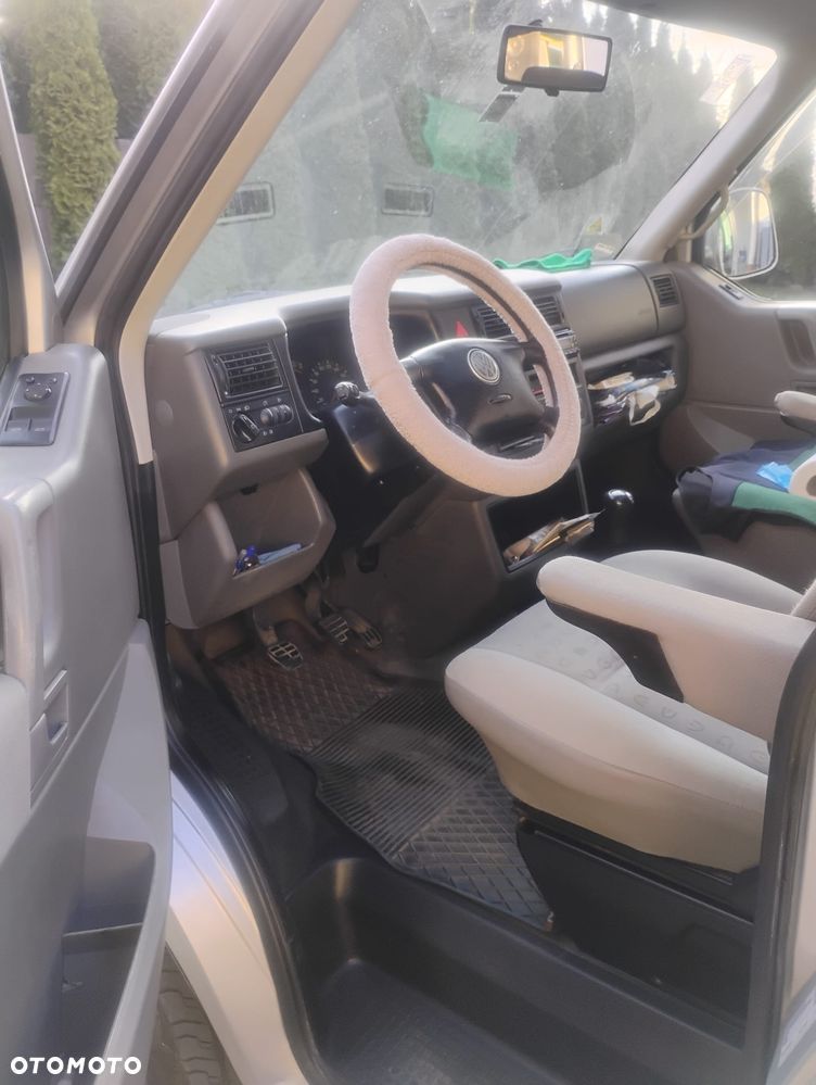 Volkswagen Transporter - 7