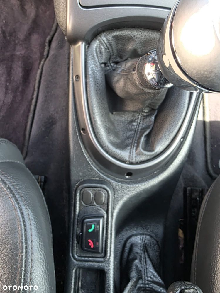 Alfa Romeo GT 1.9 JTD M-Jet Sportiva - 21