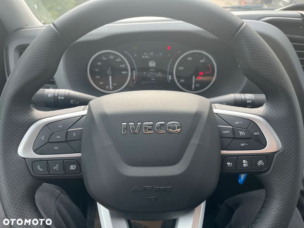 Iveco DAILY 35s18 - 18