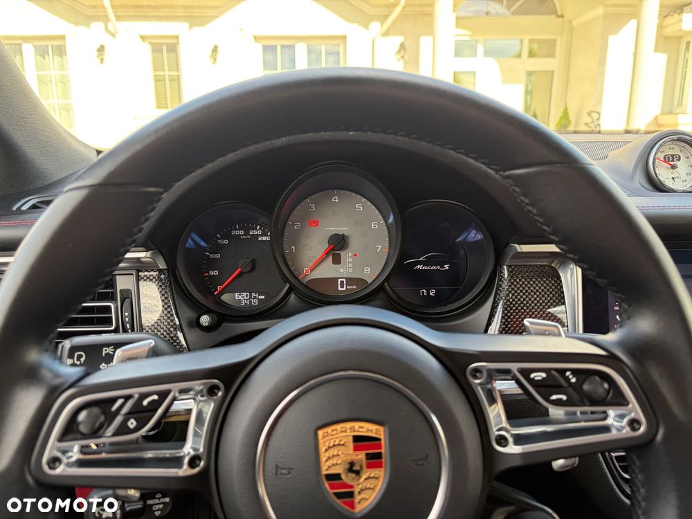 Porsche Macan ver-s - 18