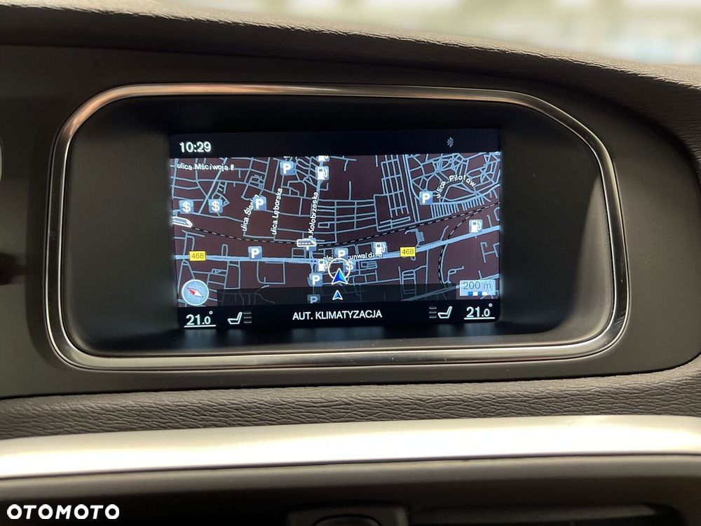 Volvo V40 - 23