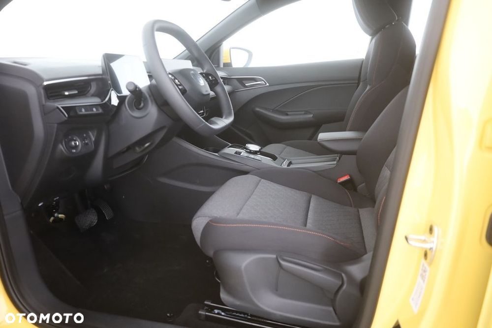 MG MG3 1.5 Excite - 10
