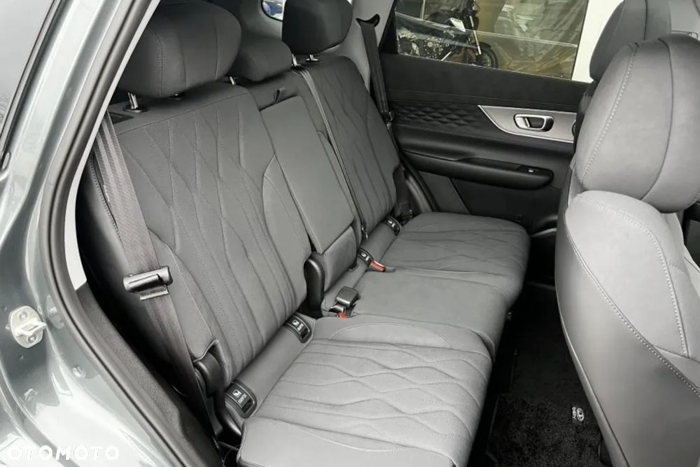 Chery Tiggo 8 1.6 T-GDI Prestige DCT - 23