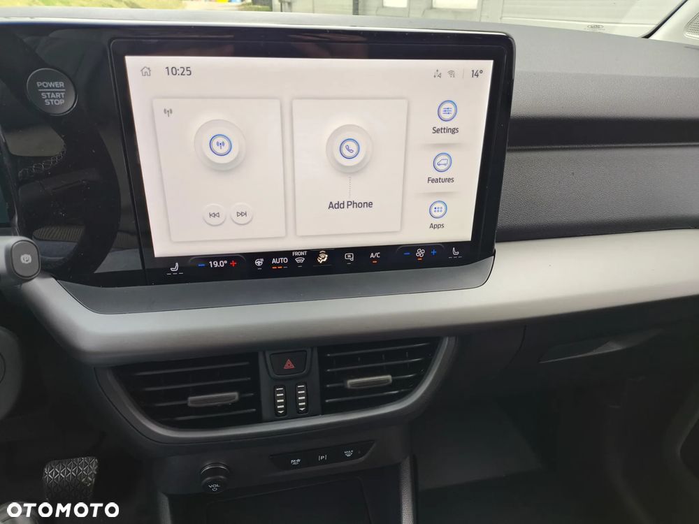 Ford E-Transit Couirer - 14