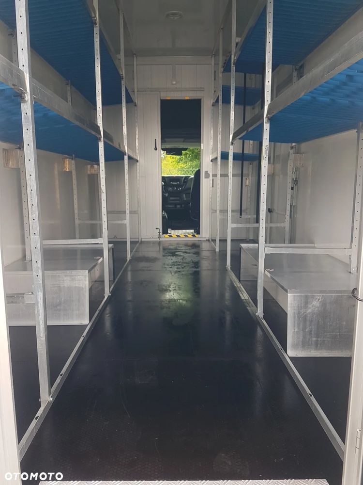 Iveco DAILY KONTENER NISKOPODŁOGOWY 4,43x2,23x2,42 SKLEP FOODTRUCK BAR KLIMA KONIOWÓZ KAMPER - 17