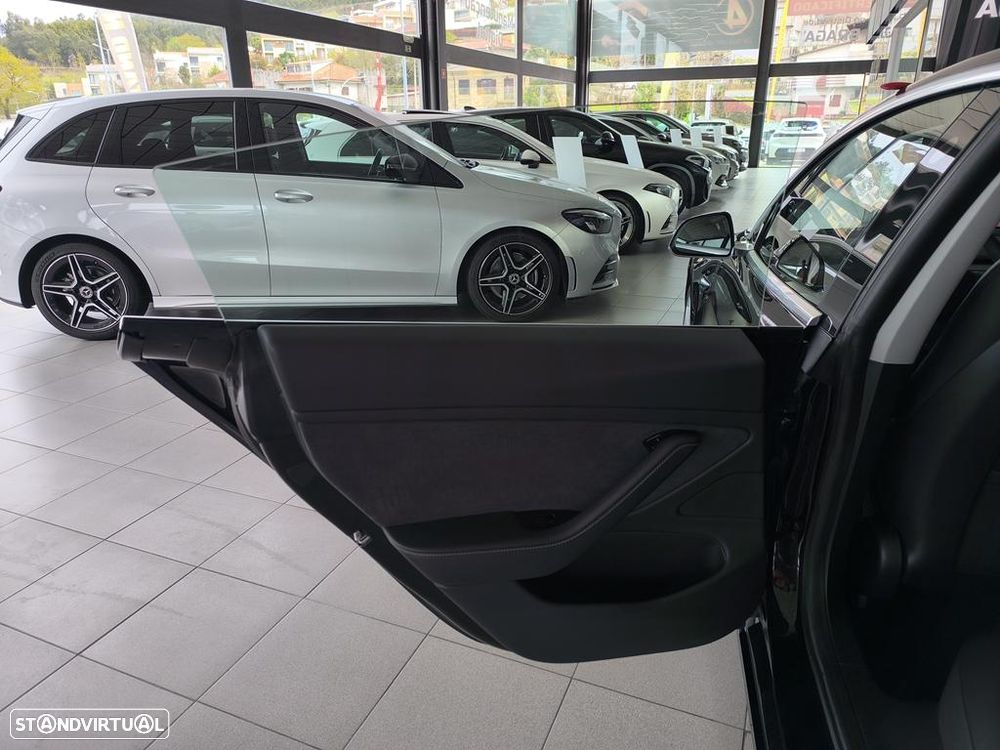 Tesla Model 3 - 19