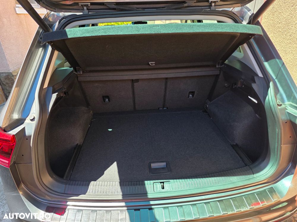Volkswagen Tiguan - 14