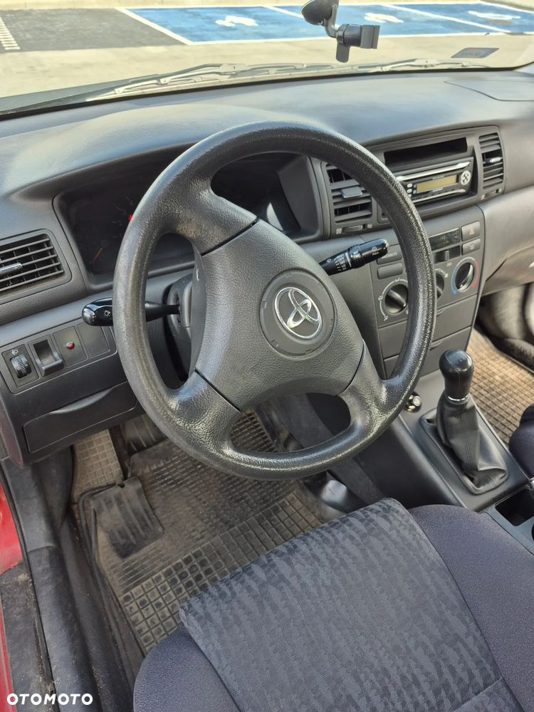 Toyota Corolla - 26
