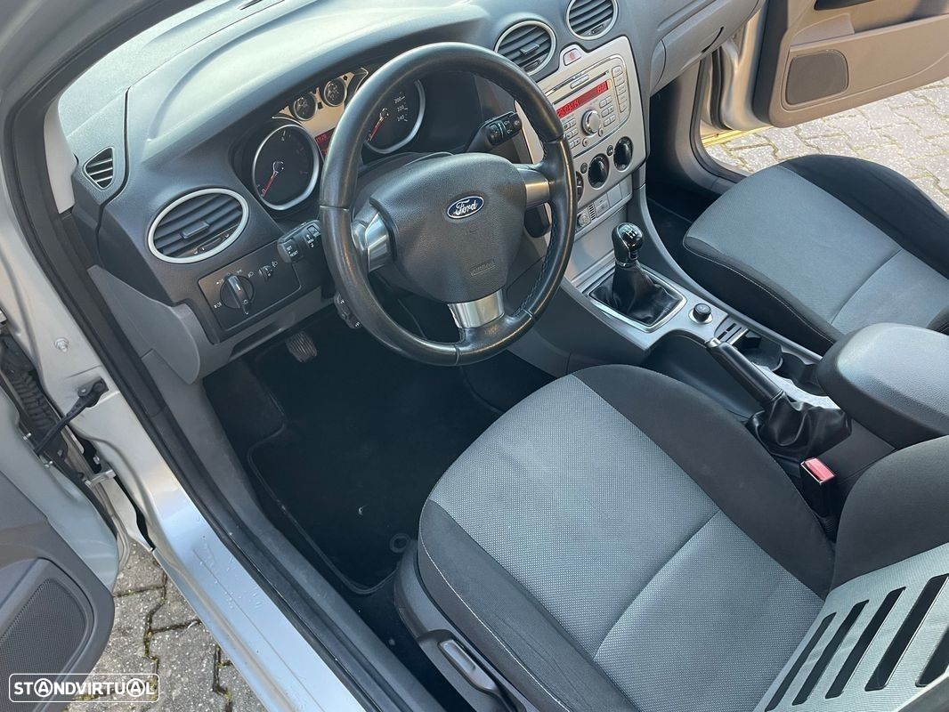 Ford Focus SW 1.6 TDCi S - 33